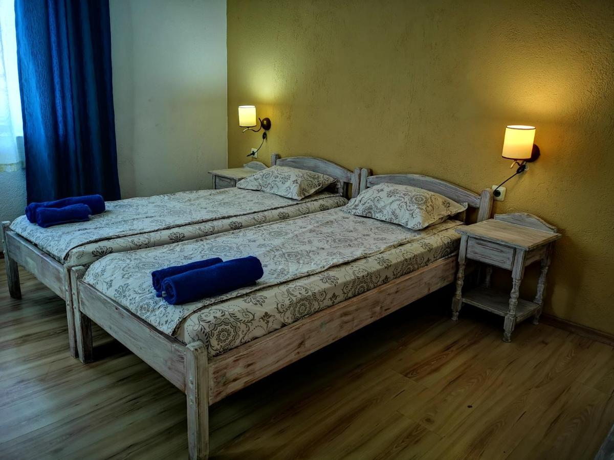 Paunovi Guest House Primorsko Exterior foto