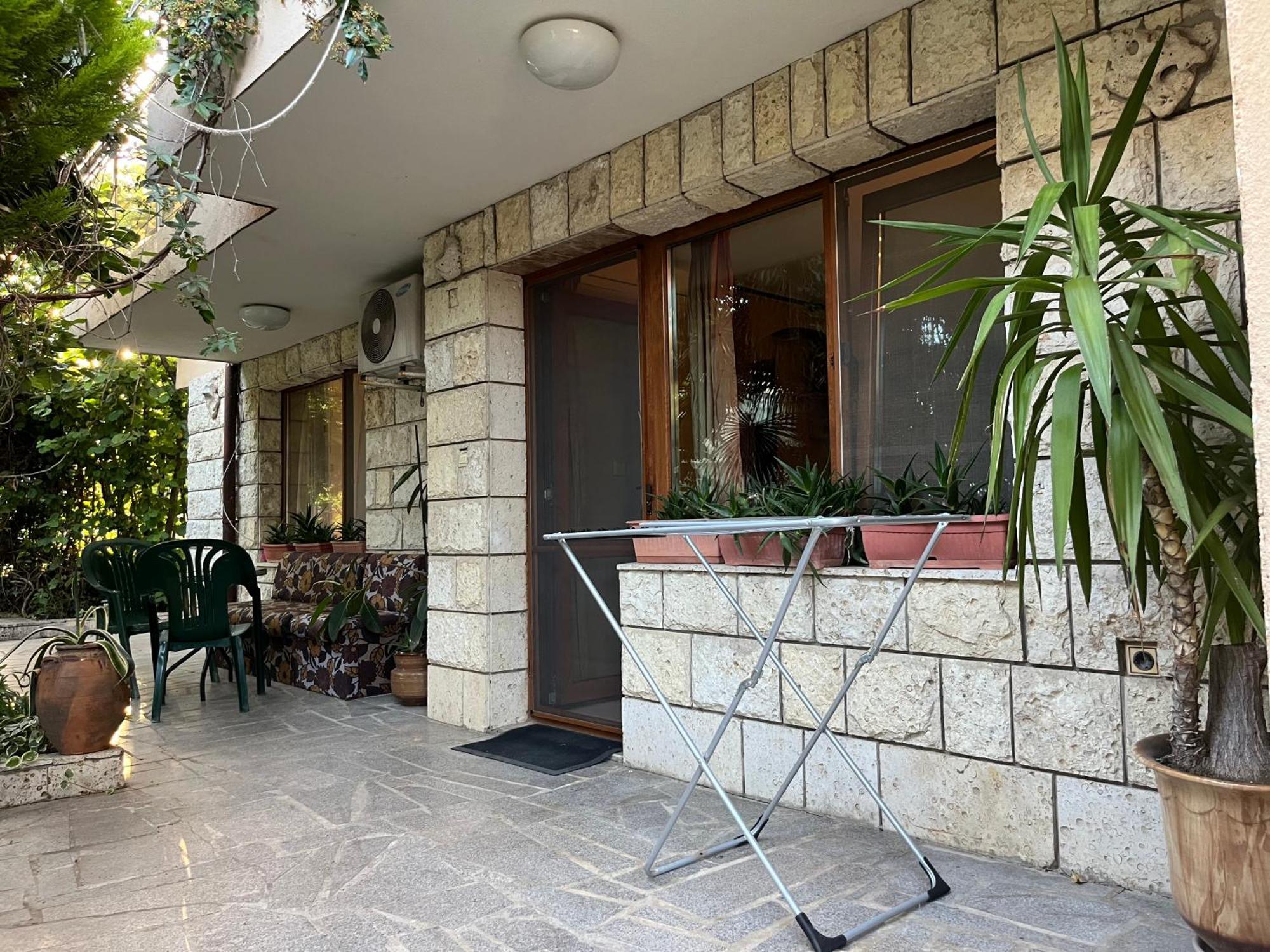 Paunovi Guest House Primorsko Exterior foto